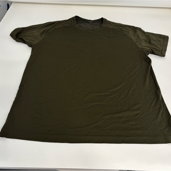 Lululemon Men’s XL Metal vent Tech Shirt - Picture 1 of 3